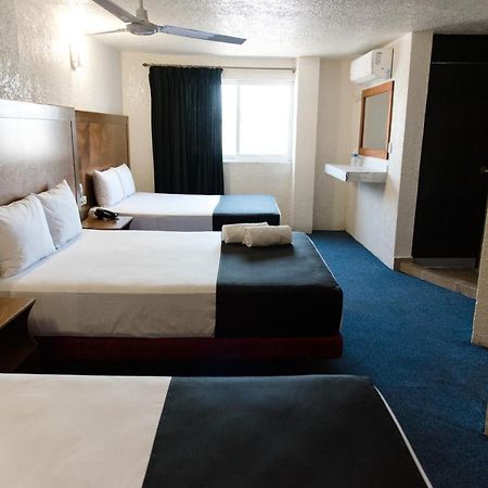 Hotel Central Irapuato - Hotel En Irapuato Zewnętrze zdjęcie