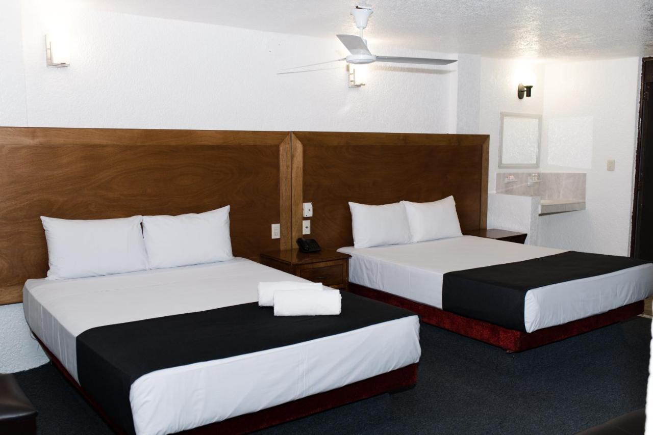 Hotel Central Irapuato - Hotel En Irapuato Zewnętrze zdjęcie