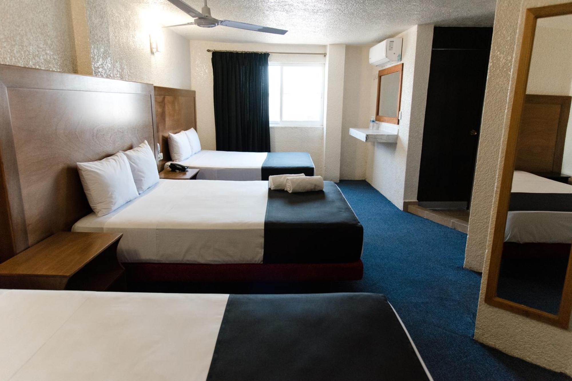 Hotel Central Irapuato - Hotel En Irapuato Zewnętrze zdjęcie